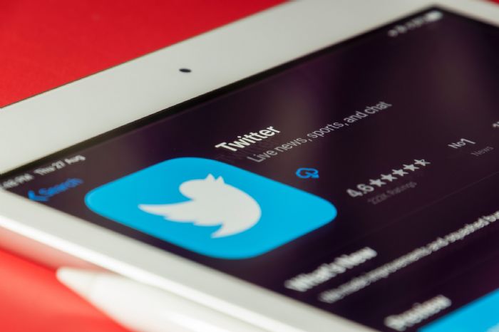 Twitter用戶推文閱讀限制數量 這群人爆哀嚎 Meta推新平台亂入