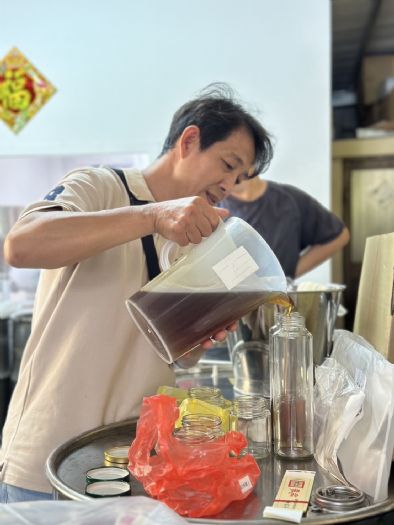 蜜香幸福上市!114年全國蜂蜜評鑑熱情展開,雙標章蜂蜜安心選購超簡單