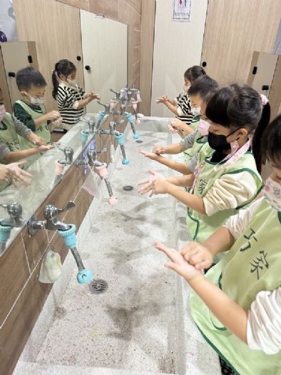 屏東縣衛生局提醒:腸病毒季節來臨,保護幼兒健康至關重要