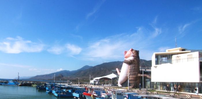 日本療癒系貓狗木雕展:萌趣登陸屏東!