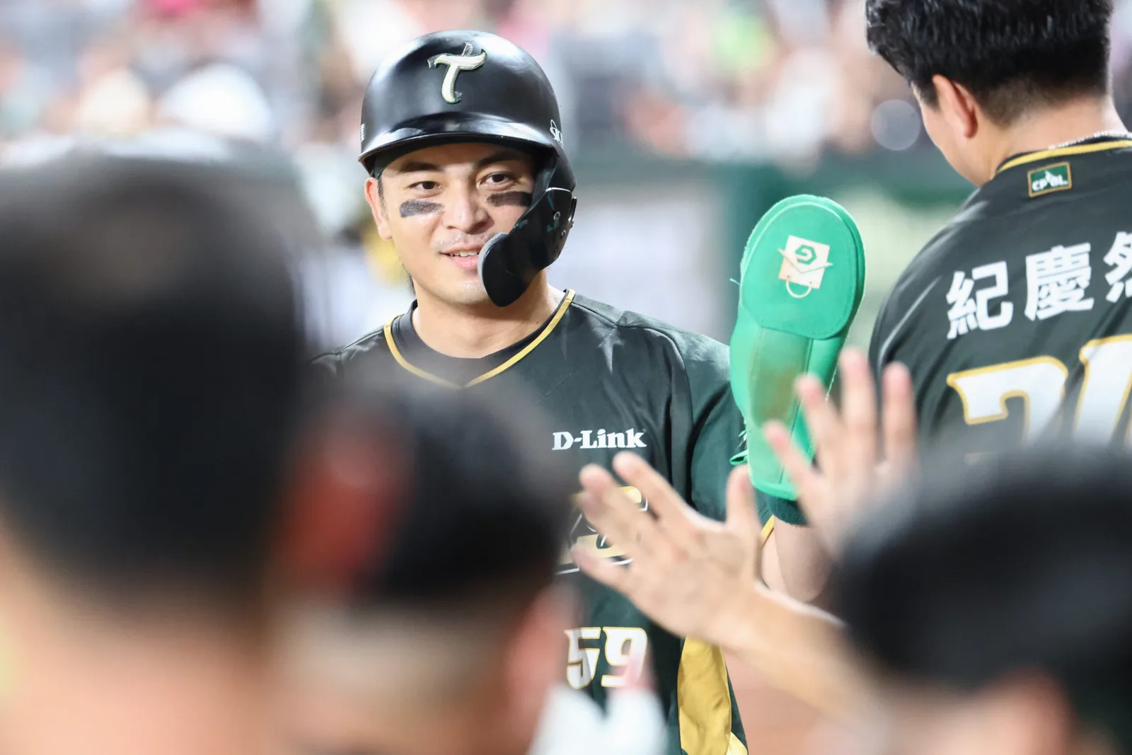 郭阜林連13場安打不停歇 台鋼雄鷹1比7不敵統一7-ELEVEN獅